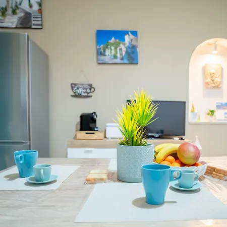 Apartment Dimora Dante 310 Bari